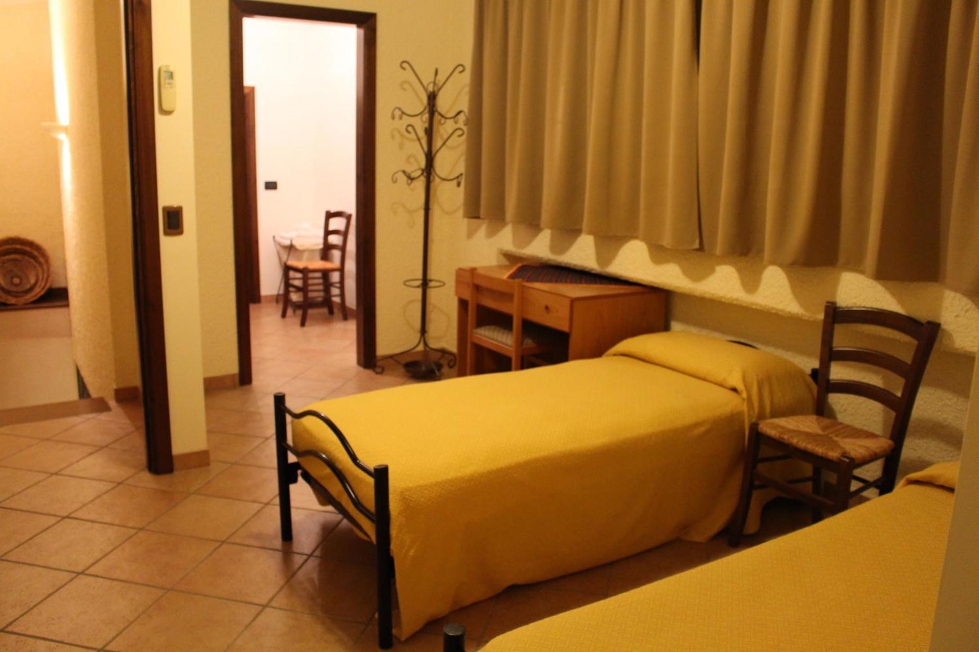 Angelucci Agriturismo Con Camere E Agri Camping Lanciano Zimmer foto