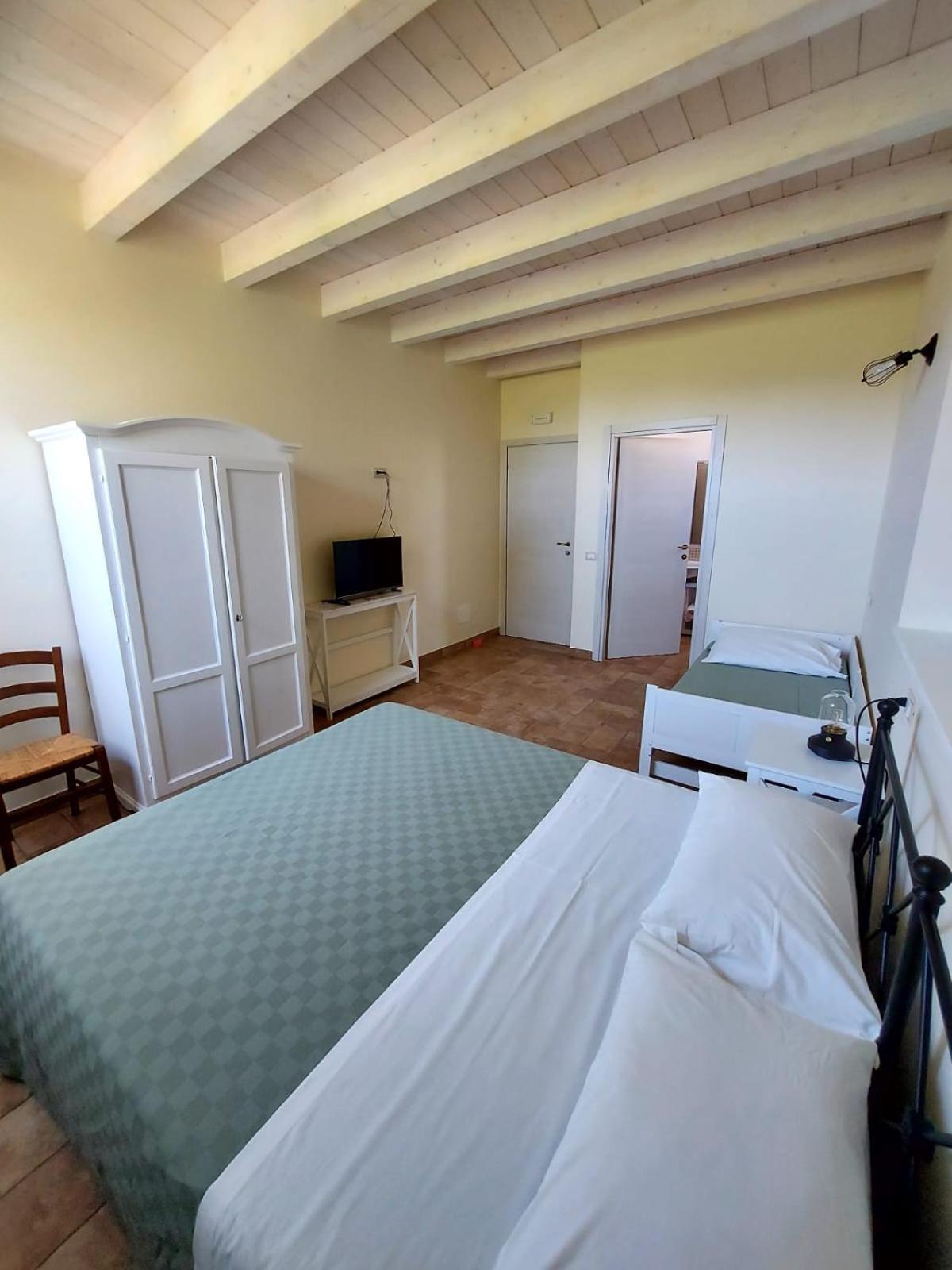 Angelucci Agriturismo Con Camere E Agri Camping Lanciano Exterior foto
